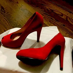 Nine West Red Peep toe Pumps